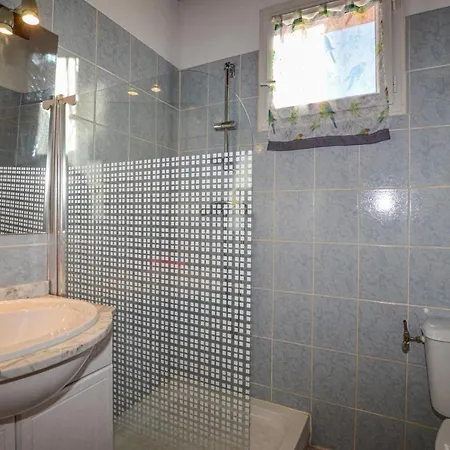Gorgeous In Mezzavia With Kitchen * Αζάτσιο